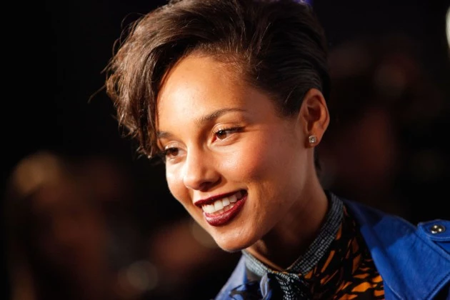 KIIS FM's 2012 Jingle Ball - Night 2 - Arrivals Alicia Keys