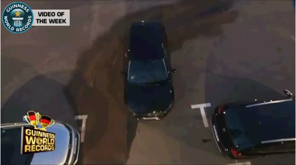 Tightest Parallel Parking World Record [Video]